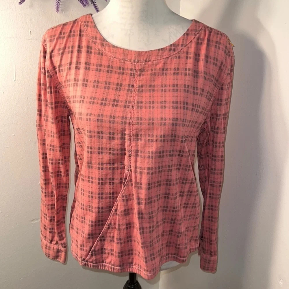 Madewell,M, Long sleeve crewneck pink and black‎ check print reversed blouse